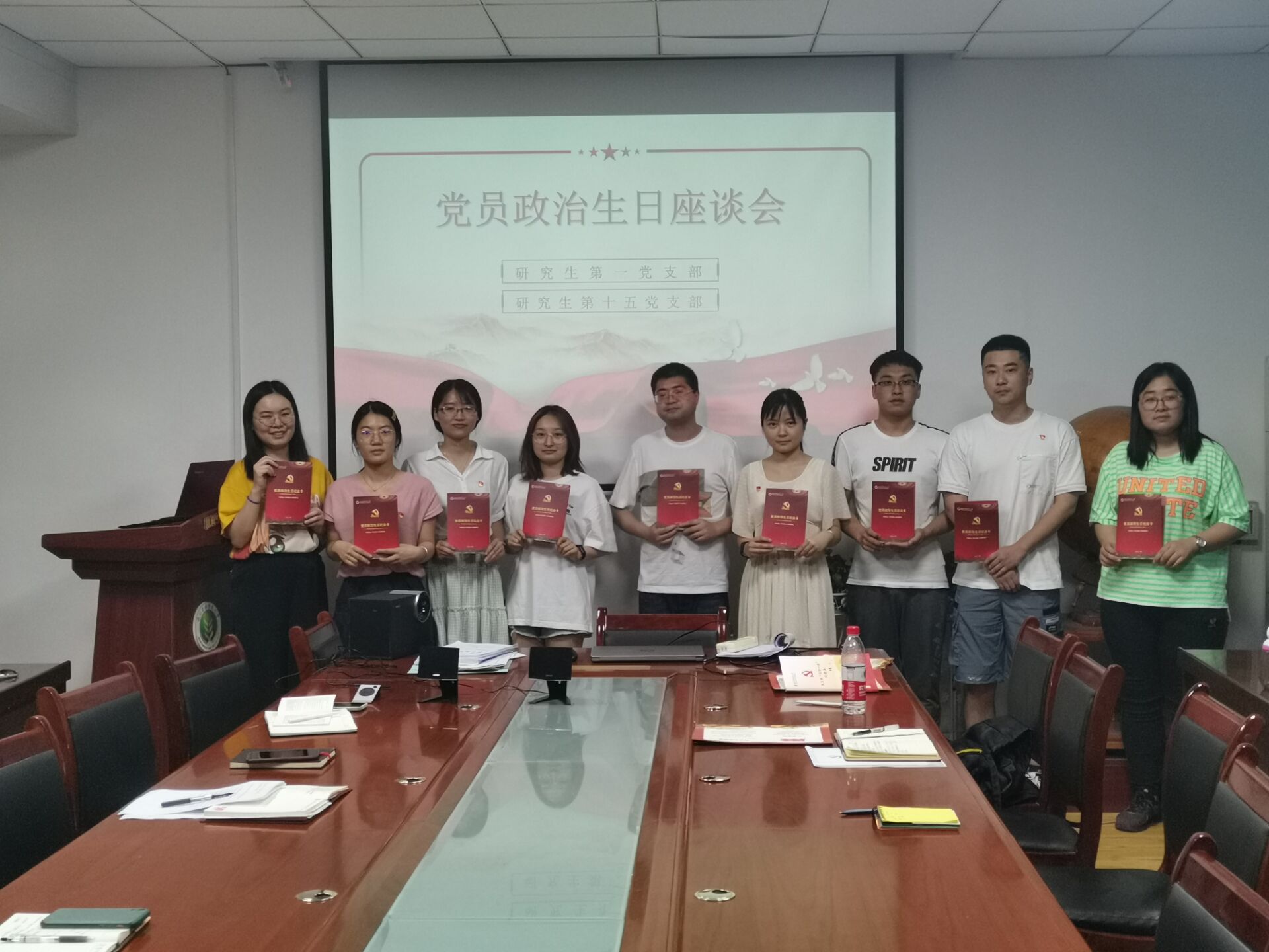 aa628bb5ccc544b5ab5d5bd128efa24b.jpg aa628bb5ccc544b5ab5d5bd128efa24b.jpg