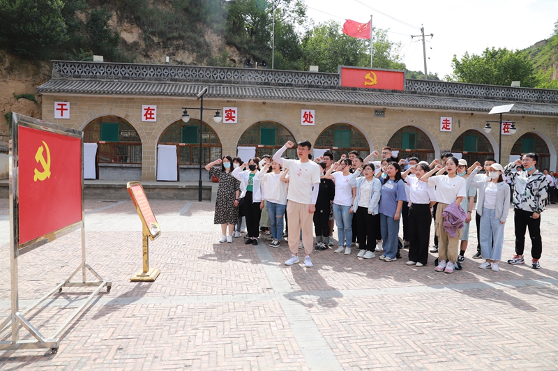 0f171540dc0248b8bc12c2ba190ff263.jpg 0f171540dc0248b8bc12c2ba190ff263.jpg