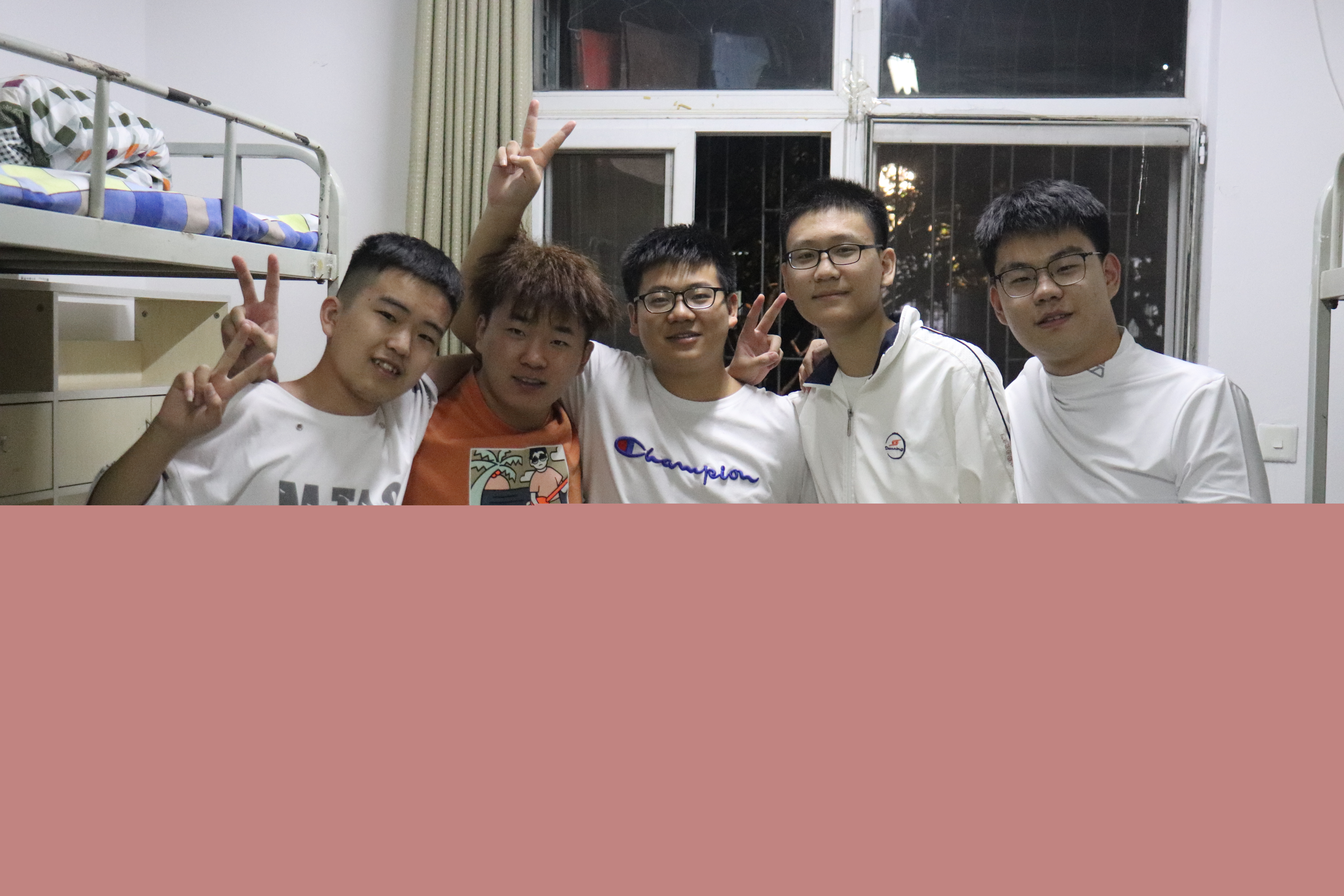 fca1c8a44d96432da80c0809cb1ea81e.jpg